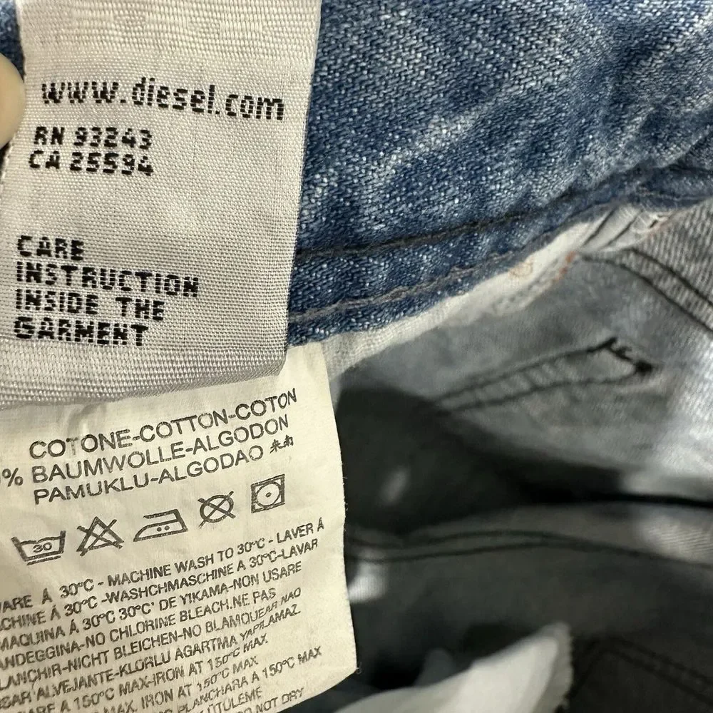 Diesel Industries Zathan VTG Men's Light Wash Button Fly Jeans Actual Size 38X31